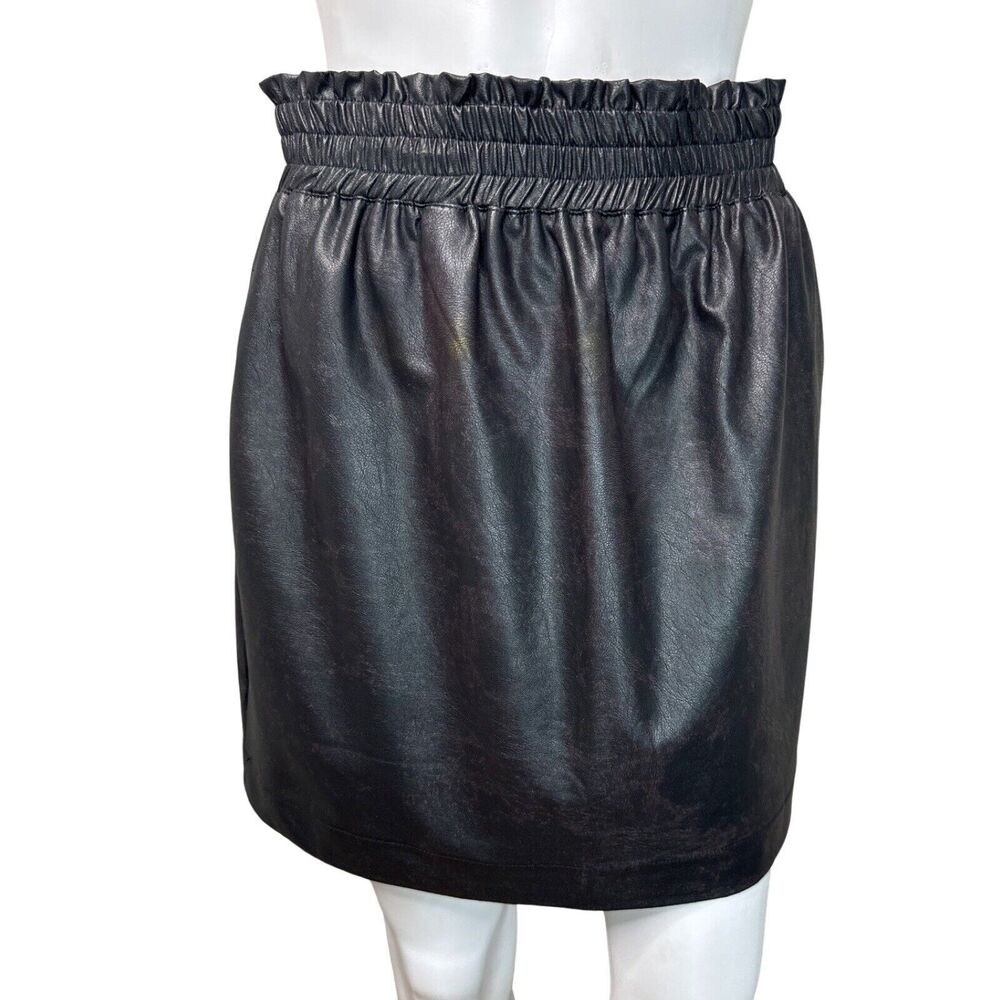 Splendid Skirt Women Small‎ Black Faux Leather Paperbag Skirt Mini Edgy Festival